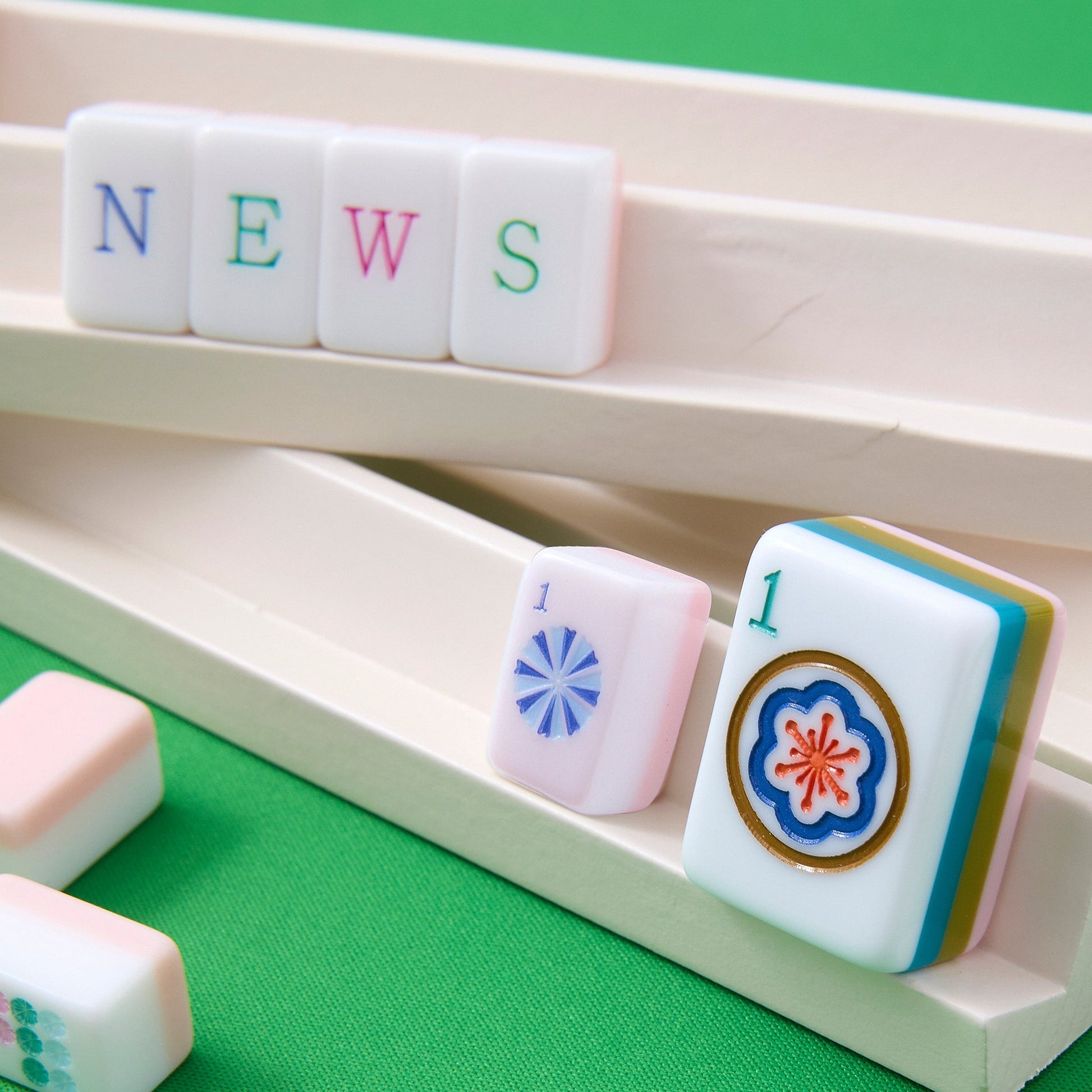 Aloha Mahjong Travel Set by Oh My Mahjong